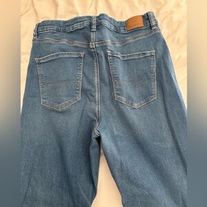 American Eagle Outfitters Women’s High-Rise Jeggings - medium blue wash